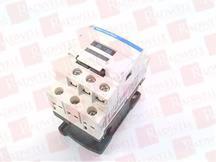 SCHNEIDER ELECTRIC CAD32R7 1