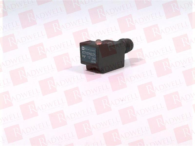 SCHNEIDER ELECTRIC XS7V12PA332S