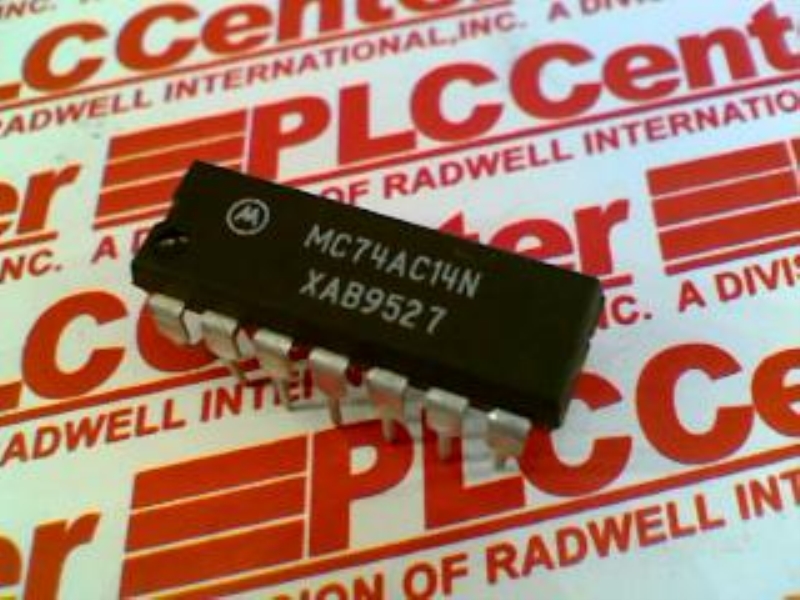 NXP SEMICONDUCTOR MC74AC14N