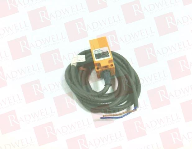 OMRON TL-N5MY1