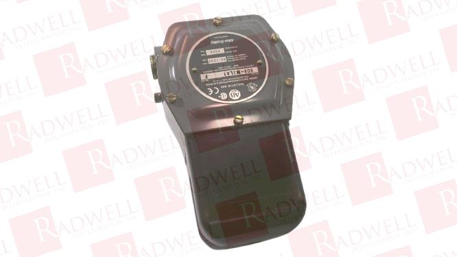 ALLEN BRADLEY 808M3LA1