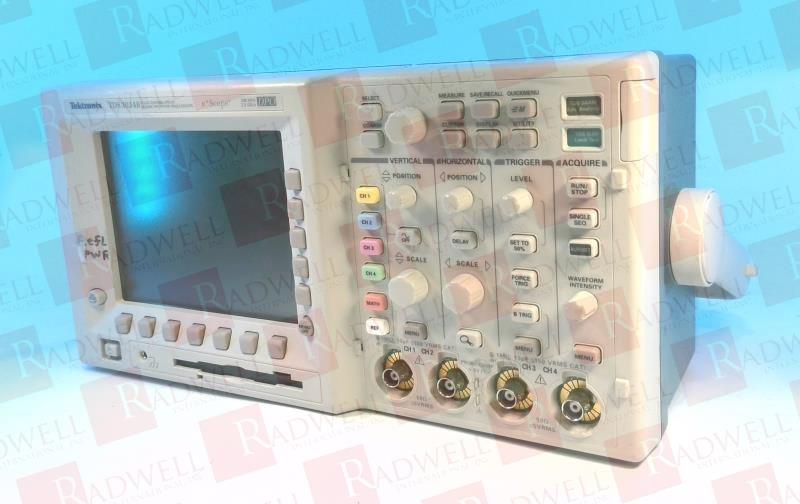 TEKTRONIX TDS3034B