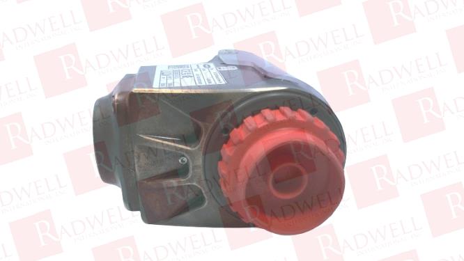 FRONIUS 4,036,388A